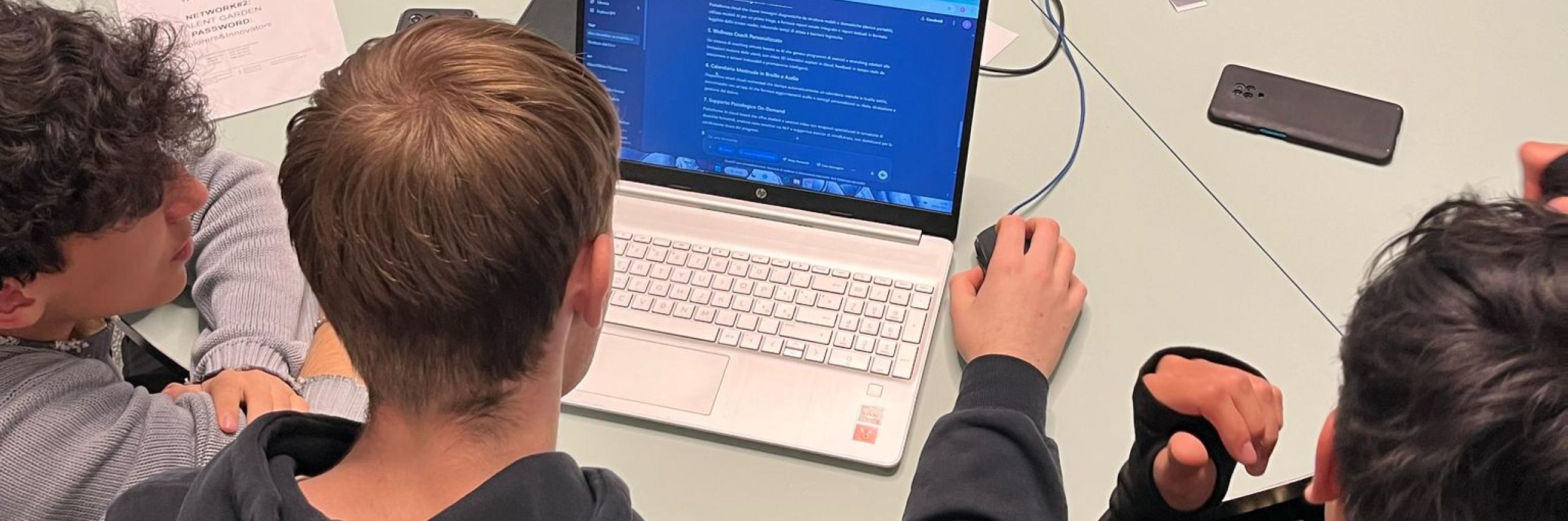 Roll Cloud. Lavorare sulla nuvola