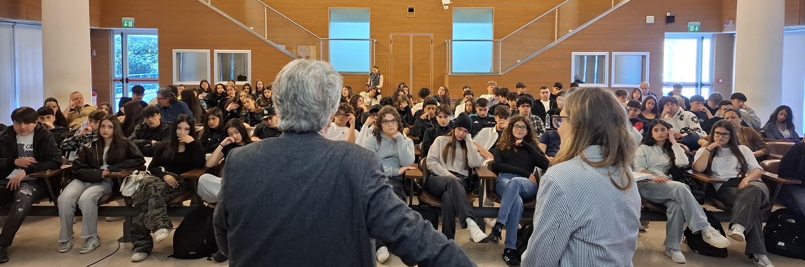 A Napoli le ragazze progettano il futuro 