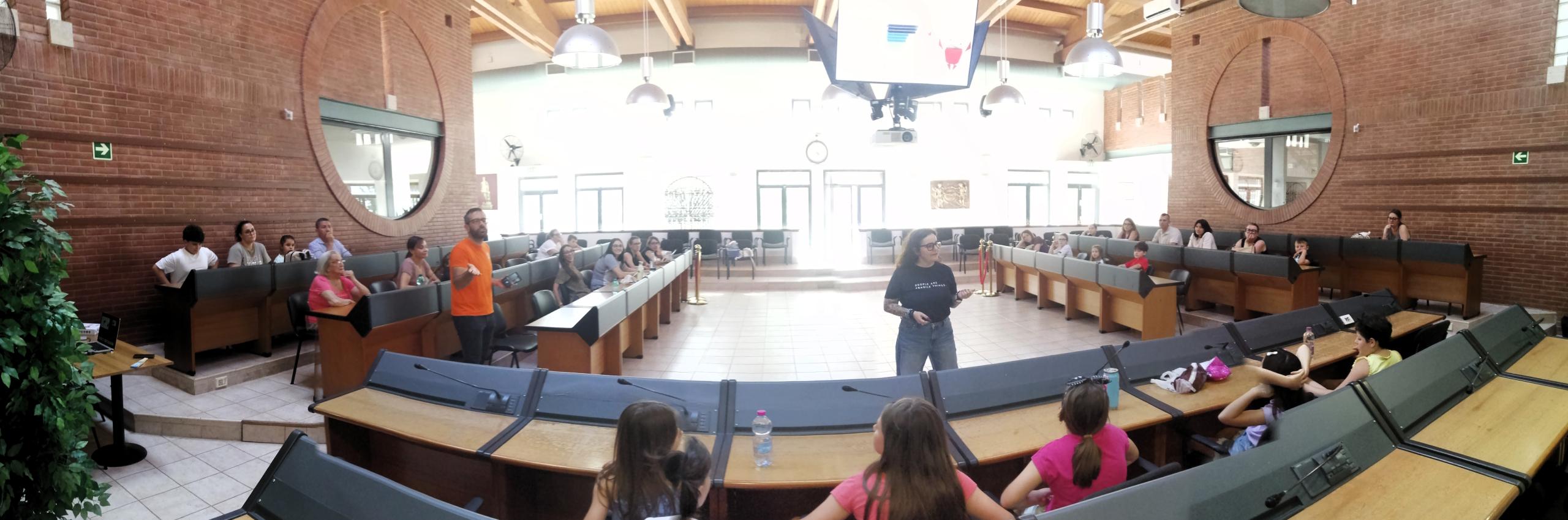 Parent's Day con Vivi Internet, al meglio: tre pomeriggi sull'educazione digitale con Nicoletta Vulpettita Vulpetti