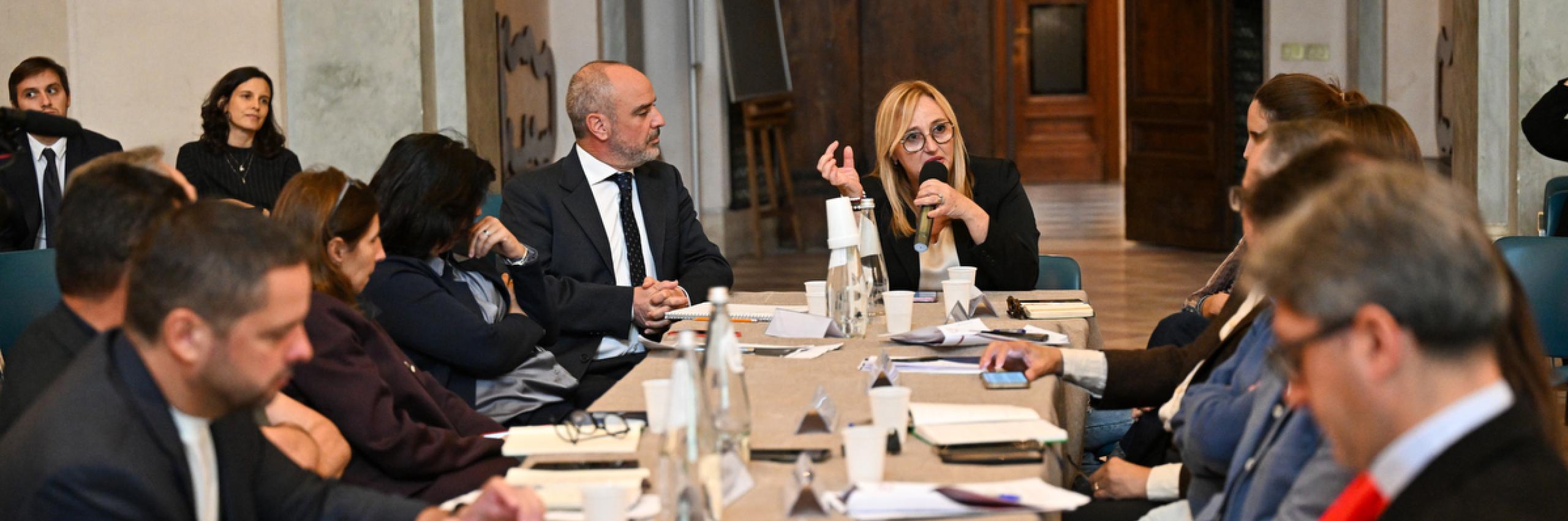 Lucia Albano al convegno sull'economia sociale