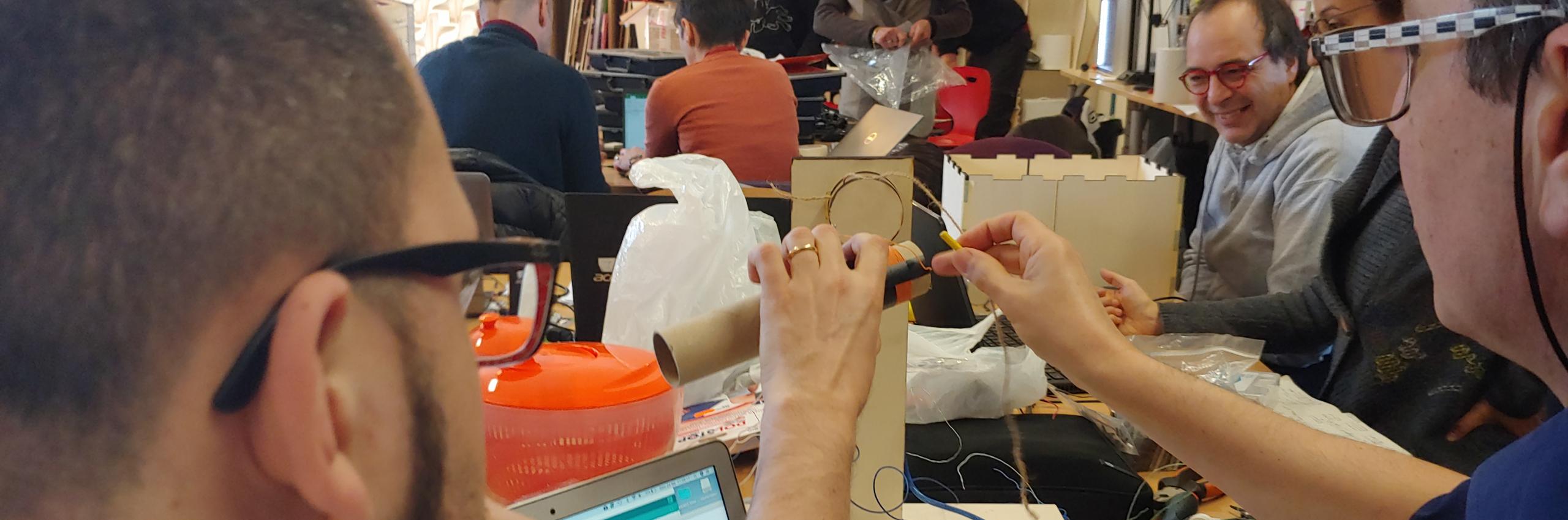 Scuola di Fisica per Arduino e smartphone