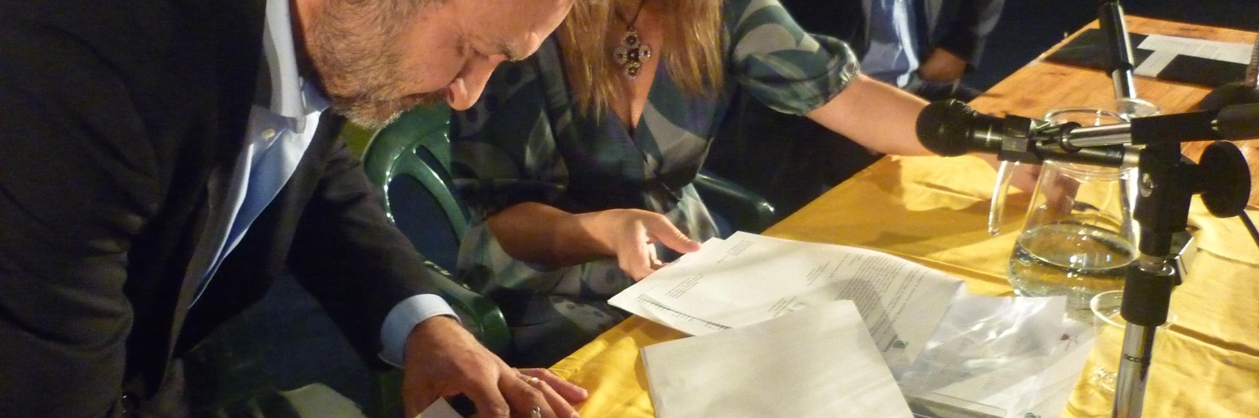 Firma.JPG