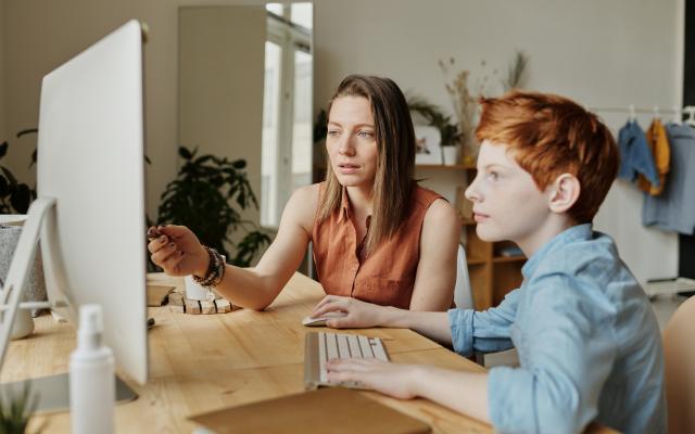 Genitori e figli in rete