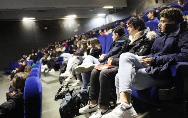 Fattore J al liceo Amaldi di Roma