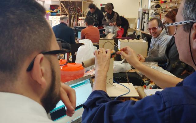 La scuola di fisica con Arduino e smartphone