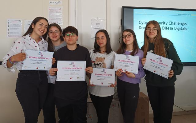 La sfida delle Coding Girls al liceo Monterotondo