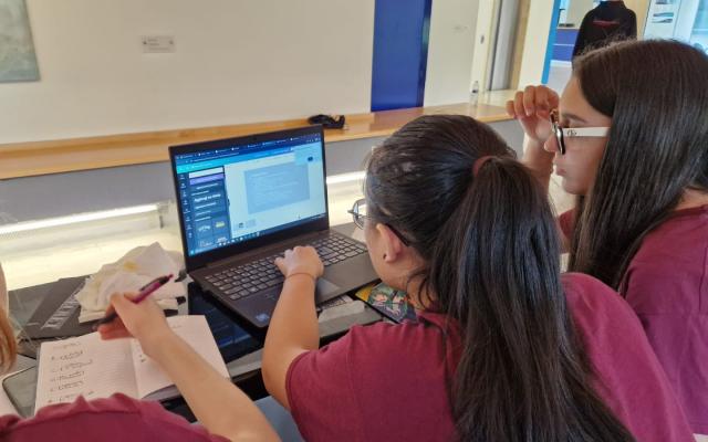 LV8. Coding for girls, il team del Federico Caffé vince l'hackathon 