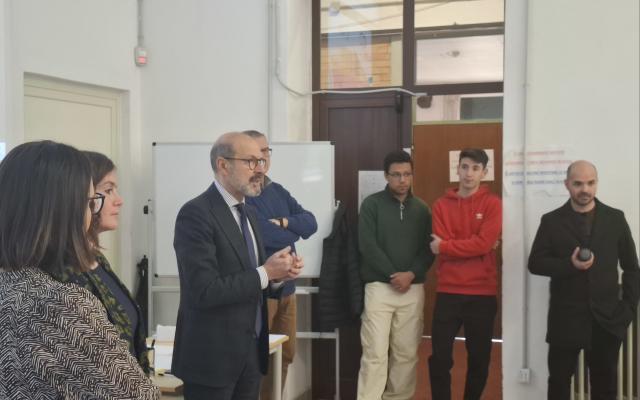 A Cagliari, giovani tutor universitari guidano all’uso consapevole dell’IA