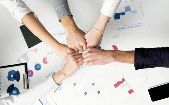 Sessioni formative per preparare la sfida Ask&Hack:Ventu-Ritmo