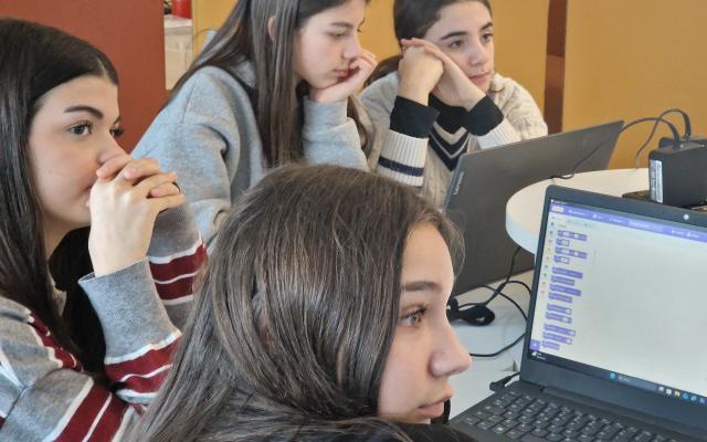 Il pensiero computazionale contro il divario di genere