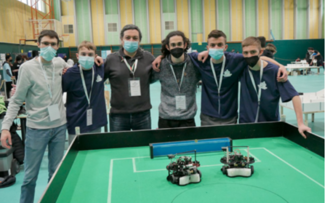 Campionati di robotica, 2 titoli italiani per IIS Cobianchi ed Elettra Robotics Lab