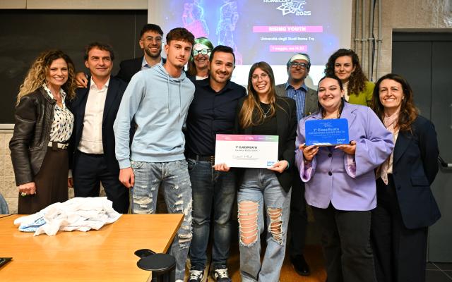 hackathon di Rising Youth